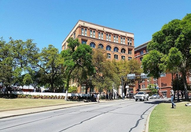 The Sixth Floor Museum at Dealey Plaza